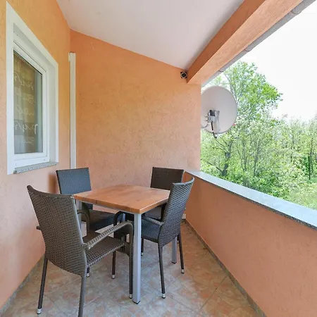 Apartment New! Lemon & Mint *